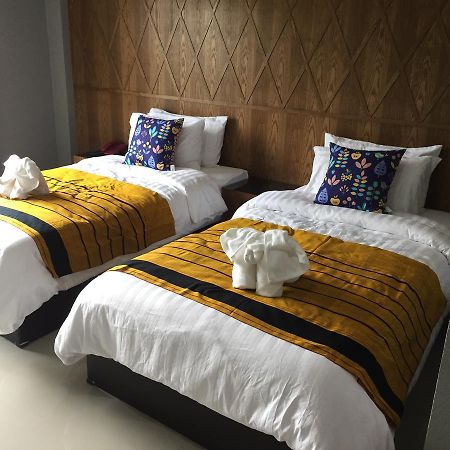 Hobby Hotel Uttaradit Zewnętrze zdjęcie