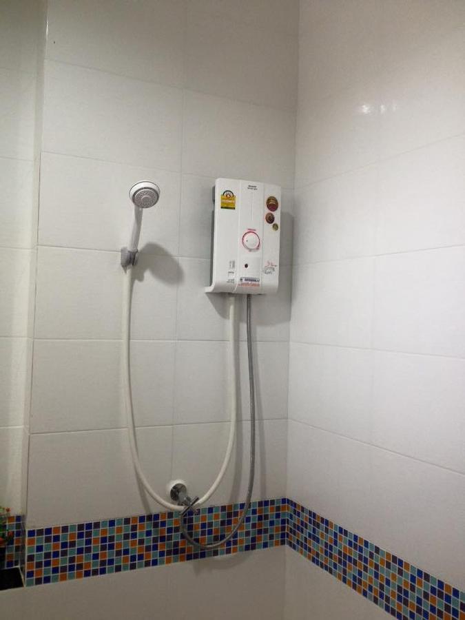 Hobby Hotel Uttaradit Zewnętrze zdjęcie